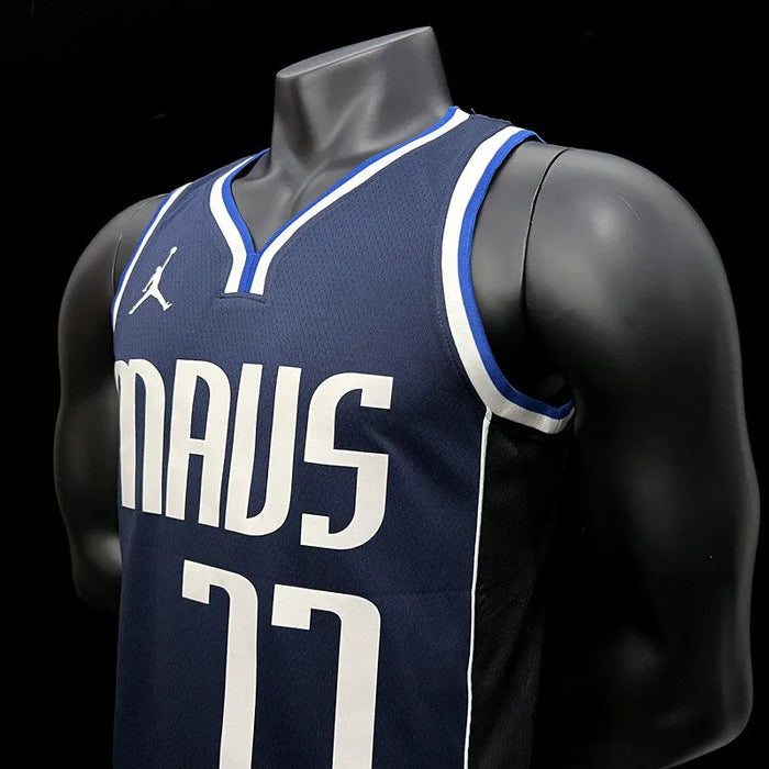 Camiseta de baloncesto de la NBA de los Mavericks Dallas DONCIC 77