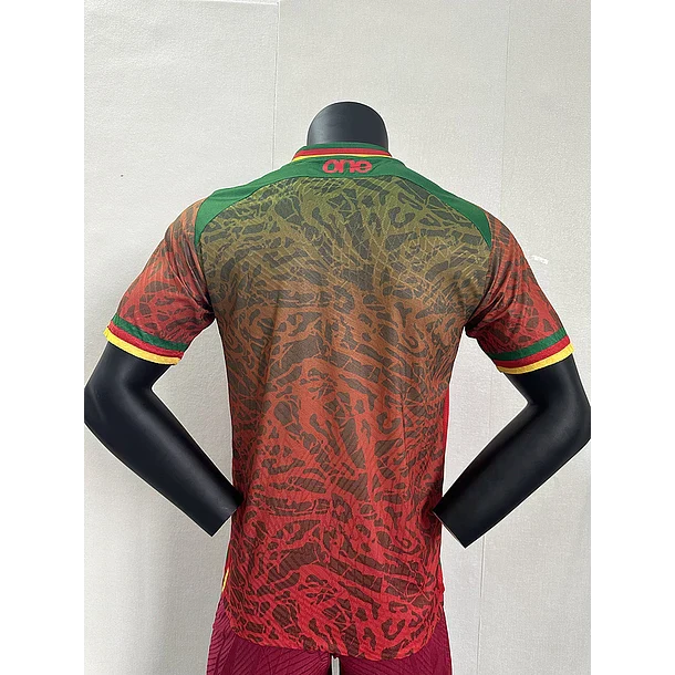 Troisième maillot du Cameroun 2023/24