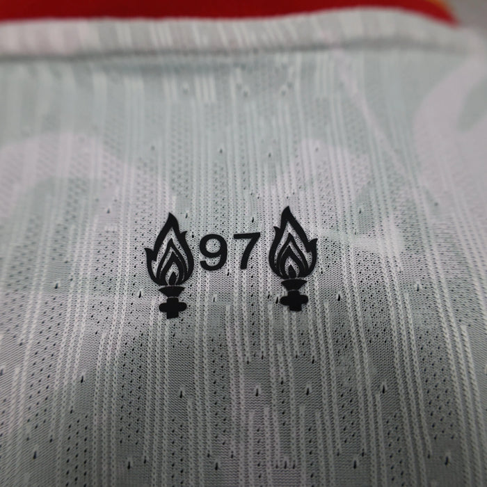 CAMISETA DEL LIVERPOOL TERCERA EDICIÓN 2024/2025