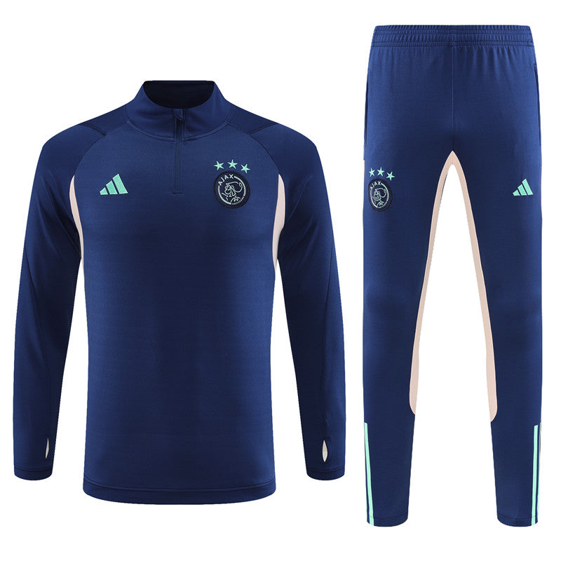 Tenue d'entraînement Ajax