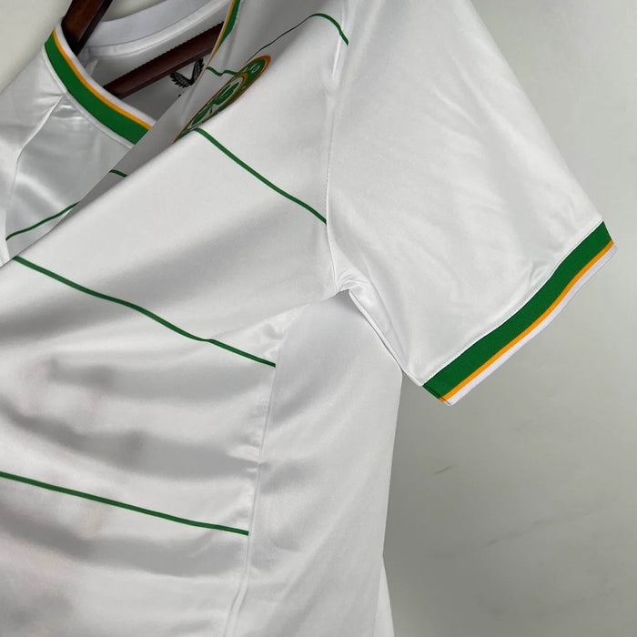 Camiseta de fútbol visitante de Irlanda 2023