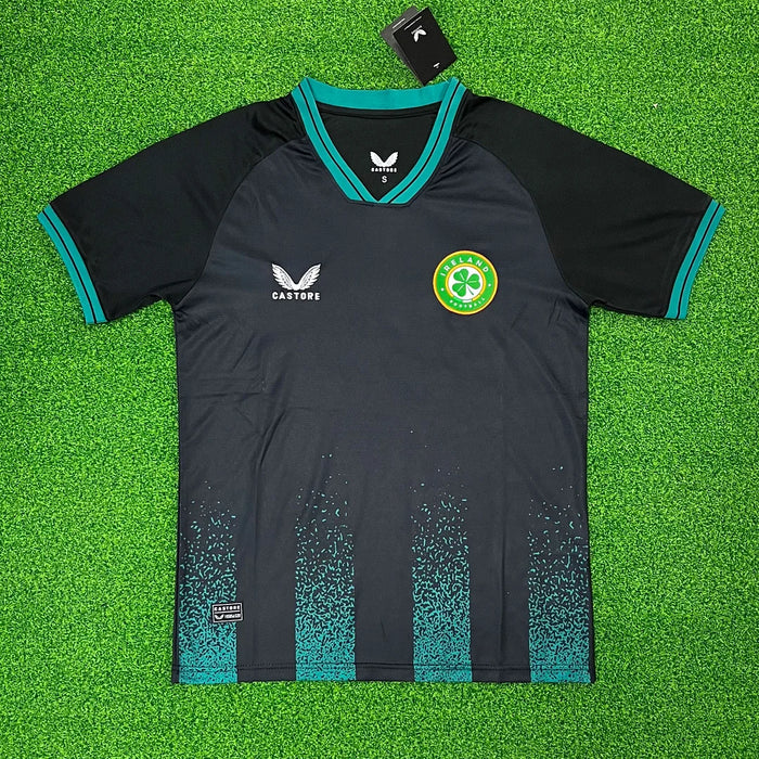 Camiseta de fútbol visitante de la tercera equipación de Irlanda 2023