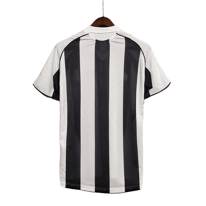 Newcastle Retro 05/06 Home - JERSEYS4ALL