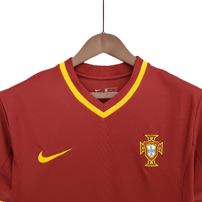 Portugal Retro 2000 home - JERSEYS4ALL